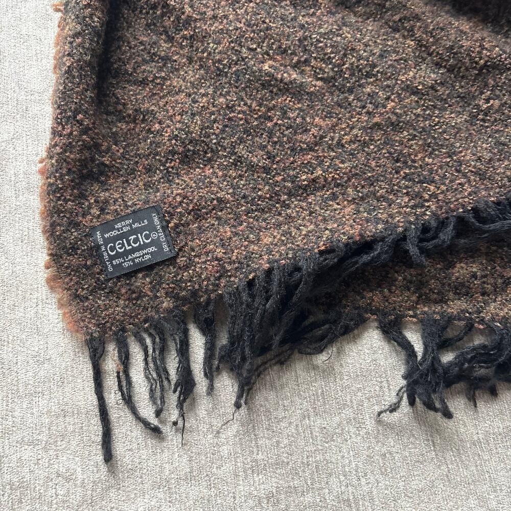Wool Scarf - Picture 4 of 4